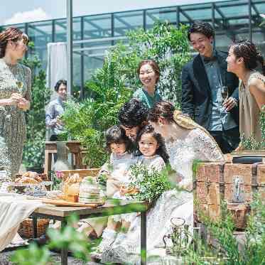 MAISON 8(メゾンエイト) 都心のガーデンでウェルカムパーティやデザートビュッフェなどゲストと一緒に楽しめる
