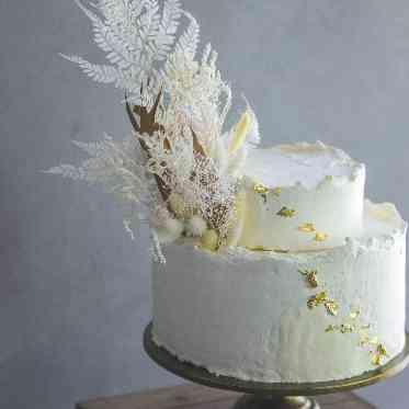 MAISON 8(メゾンエイト) シンプルなデザインから華やかなデザインまで様々