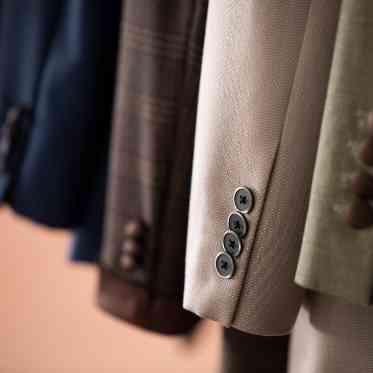 MAISON 8(メゾンエイト) さまざまなコーディネートを楽しんでいただける豊富なタキシード