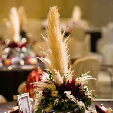 ホテルクラウンパレス浜松 装花、会場コーディネートも多彩にアレンジ可能。