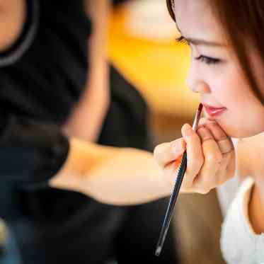 ホテルクラウンパレス浜松 専属のスタイリストがお手伝いさせて頂きます。