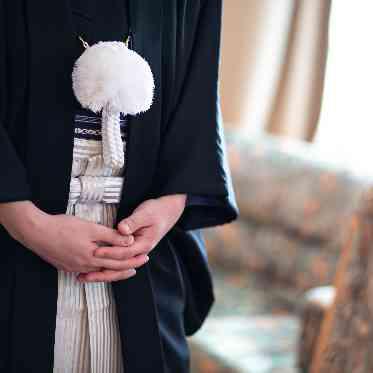 ホテルクラウンパレス浜松 新郎様もご希望があればヘアセットやメイクも致します。