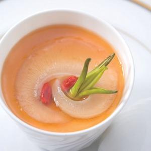 ホテル一番人気料理【フカヒレ茶碗蒸し】