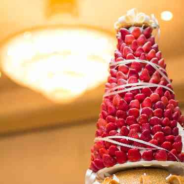 ホテルクラウンパレス浜松 期間限定のいちごブッシュ