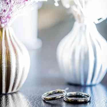 ホテルクラウンパレス浜松 大事なアイテムである結婚指輪もご紹介出来ます。