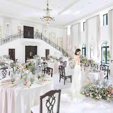 アーセンティア迎賓館(静岡)/テイクアンドギヴ・ニーズウェディング 貸切だからパーティ会場でのフォトシューティングもできる