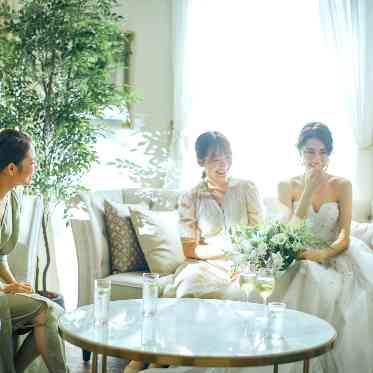 アーセンティア迎賓館(静岡)/テイクアンドギヴ・ニーズウェディング ゆっくりと会話を楽しんで