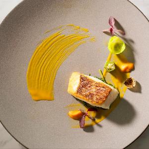 アーセンティア迎賓館(静岡)/テイクアンドギヴ・ニーズウェディング 中はふんわり、皮目はパリッと…