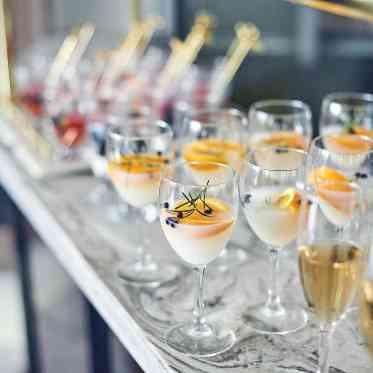 アーセンティア迎賓館(静岡)/テイクアンドギヴ・ニーズウェディング グラスデザートもキラキラで素敵