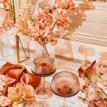 アクアガーデン迎賓館(沼津)/テイクアンドギヴ・ニーズウェディング ピンクを基調とした大人かわいいコーディネート