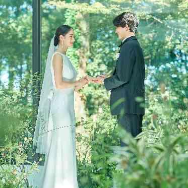 ザ ナンザン ハウス(THE NANZAN HOUSE NAGOYA) おふたりの誓いの瞬間が、自然溢れる景色とともにゲストの記憶に刻まれます