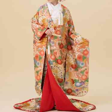 料亭賀城園 ドレスベネデッタ色打掛