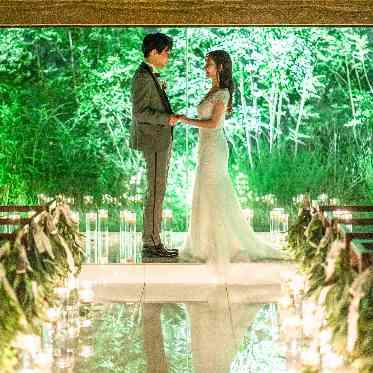 St.Filer OKAZAKI(サンフィレール岡崎) 開放的な昼のウエディングも、ムード漂うナイトウェディングも叶うチャペル