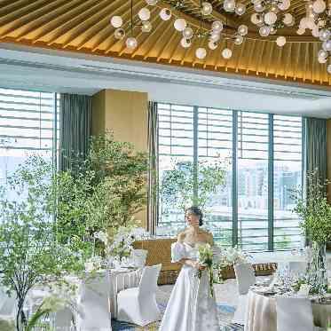 ウェスティンホテル横浜 天井が高く、自然の光も差し込む、憧れ空間がゲストを魅了する