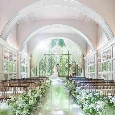 北山迎賓館/テイクアンドギヴ・ニーズウェディング まるで森の中のような白を基調とした上質なチャペル