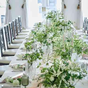 アーヴェリール迎賓館(姫路)/テイクアンドギヴ・ニーズウェディング 白を基調としてる会場だからこそどんなコーディネートも楽しめる