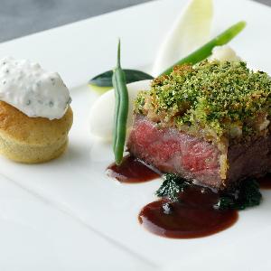 アーヴェリール迎賓館(姫路)/テイクアンドギヴ・ニーズウェディング 国産牛もメイン料理