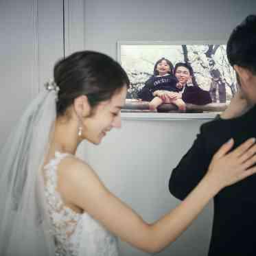 ララシャンスHIROSHIMA迎賓館 チャペル内で映像を流す演出が可能