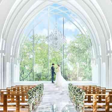 ララシャンスHIROSHIMA迎賓館 ガラス張りのチャペル