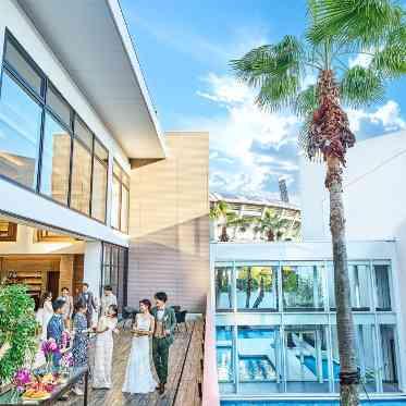 ララシャンスHIROSHIMA迎賓館 自然光の入るテラスでビュッフェをお楽しみいただけます。