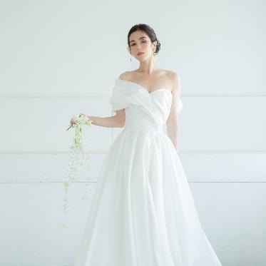 ウェディングドレス