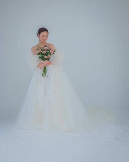 ララシャンス広島迎賓館 ドレス・衣装の写真1