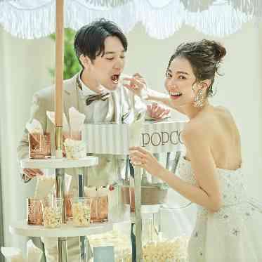 アクアテラス迎賓館(大津)/テイクアンドギヴ・ニーズウェディング ガーデンでのデザートブッフェの演出も大人気!