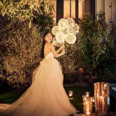 アクアテラス迎賓館(大津)/テイクアンドギヴ・ニーズウェディング ナイトウェディングでの光の演出も人気