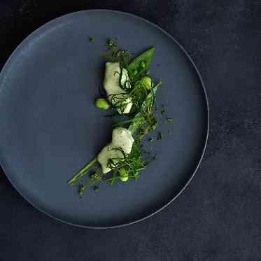 アクアテラス迎賓館(大津)/テイクアンドギヴ・ニーズウェディング シェフとの打ち合わせでオリジナルメニューの作成も可能