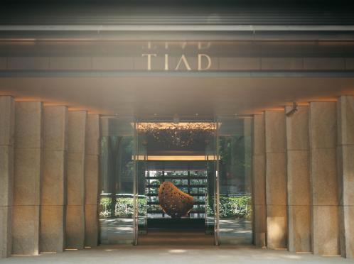 TIAD, Autograph Collection 外観