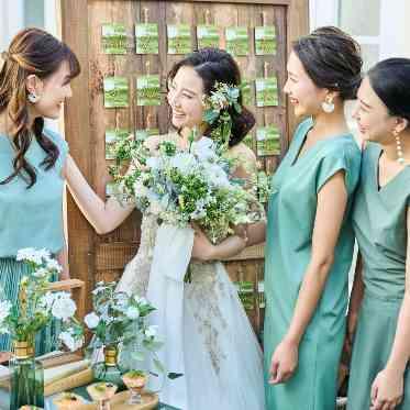 アルモニーアンブラッセ イットハウス/テイクアンドギヴ・ニーズウェディング ガーデンシーン