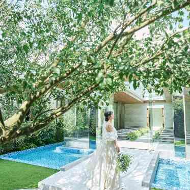 AQUA GARDEN TERRACE(アクアガーデンテラス)/テイクアンドギヴ・ニーズウェディング 水に囲まれる全面ガラス張りの水上チャペル