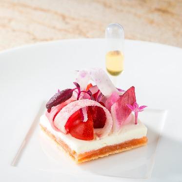 AQUA GARDEN TERRACE(アクアガーデンテラス)/テイクアンドギヴ・ニーズウェディング まるでお菓子のようなお料理