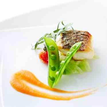 AQUA GARDEN TERRACE(アクアガーデンテラス)/テイクアンドギヴ・ニーズウェディング 一番美味しい温度でお届けします