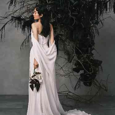 AQUA GARDEN TERRACE(アクアガーデンテラス)/テイクアンドギヴ・ニーズウェディング トレンドをキャッチしたドレスが多数