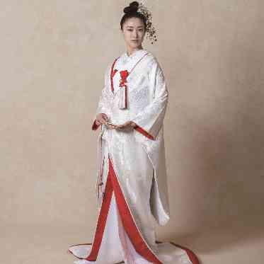 ア・ラ・モードパレ&ザ・リゾート 和装