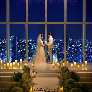 ラグナヴェール プレミア キャンドルを灯して、ロマンチックな雰囲気に。誓いのシーンを美しく彩って
