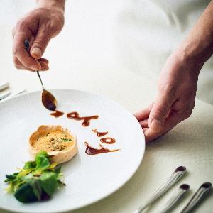 ラグナヴェール プレミア “ありがとう”の気持ちを伝えるサプライズメッセージプレートで想いを届けてみては