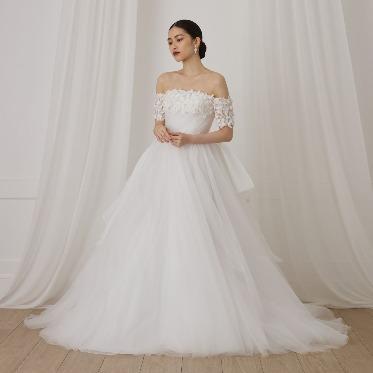 ラグナヴェール プレミア オリジナルドレスショップ【PRIMACARA】