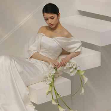 ラグナヴェール プレミア オリジナルドレスショップ【PRIMACARA】