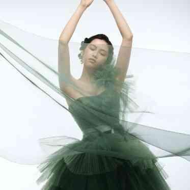 ラグナヴェール プレミア オリジナルドレスショップ【PRIMACARA】