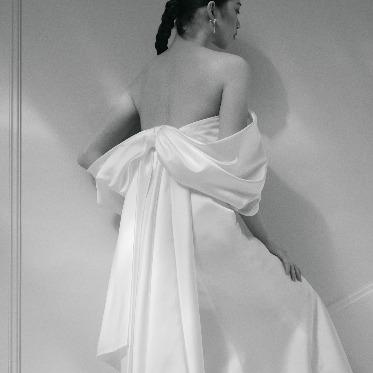 ラグナヴェール プレミア オリジナルドレスショップ【PRIMACARA】