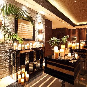 ラグナヴェール大阪(LAGUNAVEIL OSAKA) フロアごとに専用ロビーが。自由な飾り付けでゲストを迎えられる