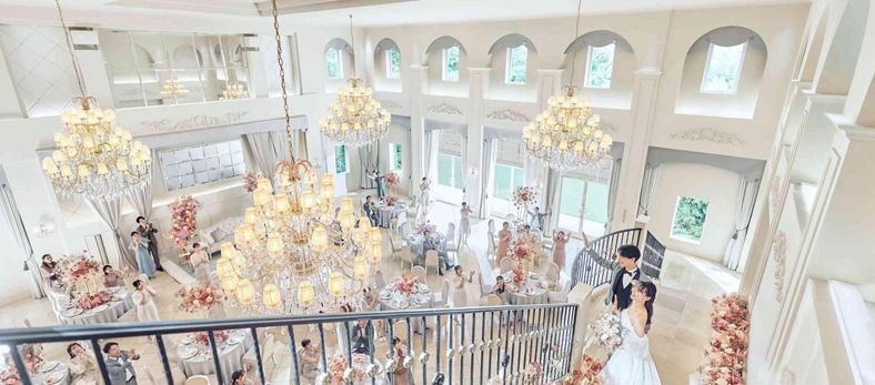 アニヴェルセル 江坂 披露宴会場の写真1