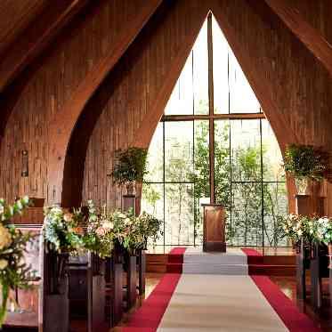 京都ノーザンチャーチ北山教会 「花嫁姿を美しく見せる」教会内のこだわりをご体感ください。