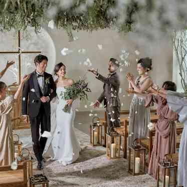 ル・リアン大阪(ベルクラシック空港) ゲストからの祝福のフラワーシャワー