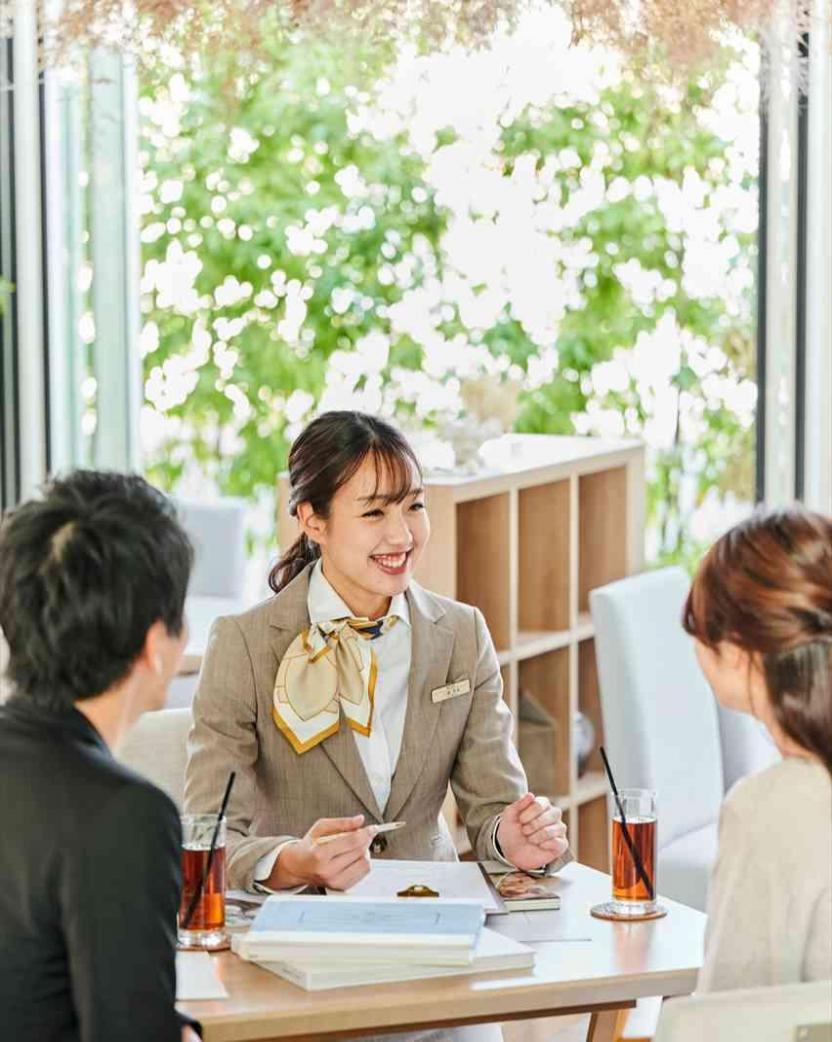 Mandarin Port (マンダリンポルト) ●BRASSグループ ロビー・控室