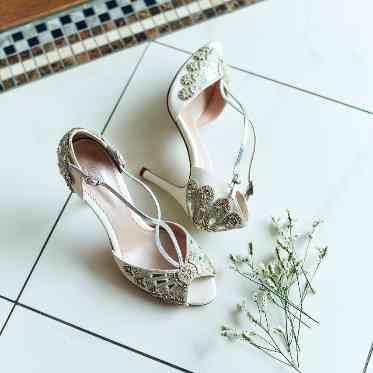 Mandarin Port (マンダリンポルト) ●BRASSグループ オシャレは足元から。ウェディングシューズもお気に入りを履いて心が躍る♪