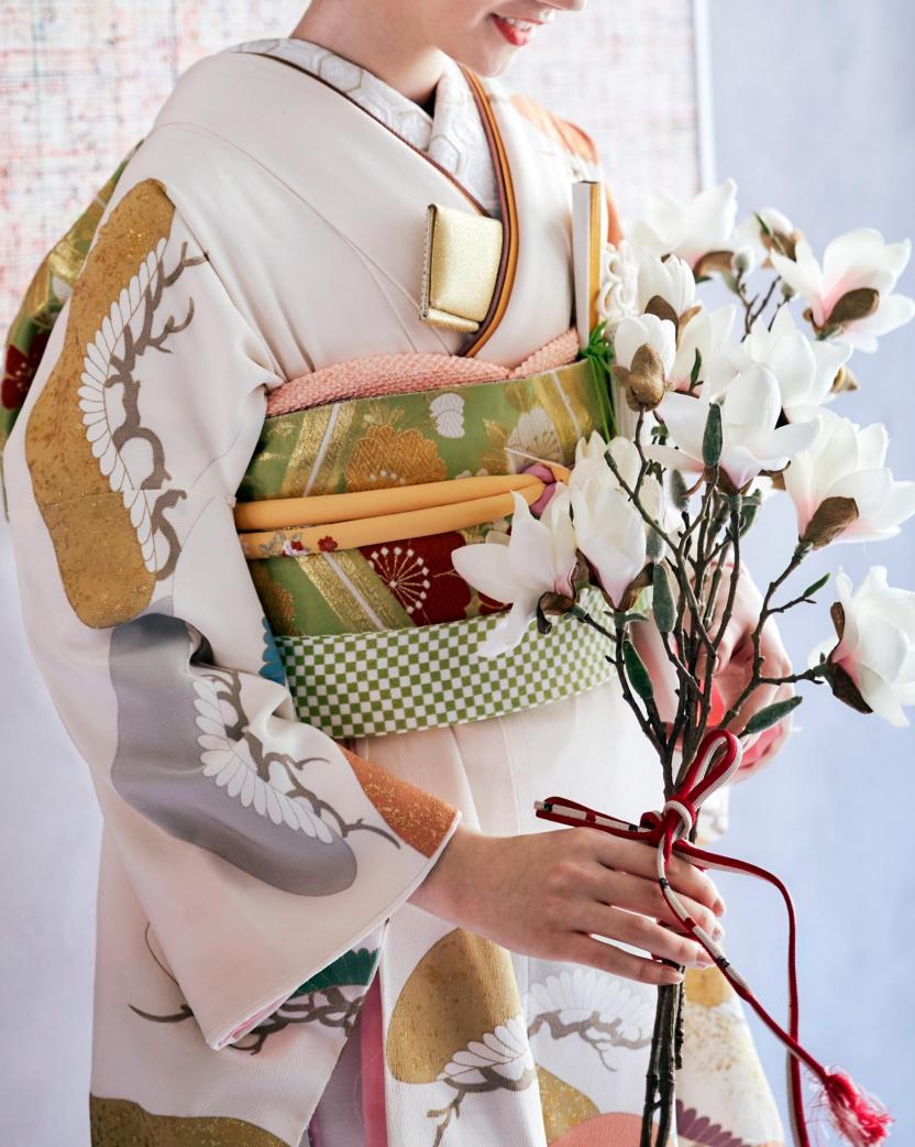 Mandarin Port (マンダリンポルト) ●BRASSグループ ドレス・衣装