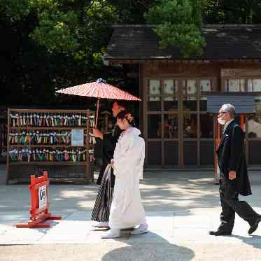 グラナダスィート オン ア ターブル 櫛田神社での神前式